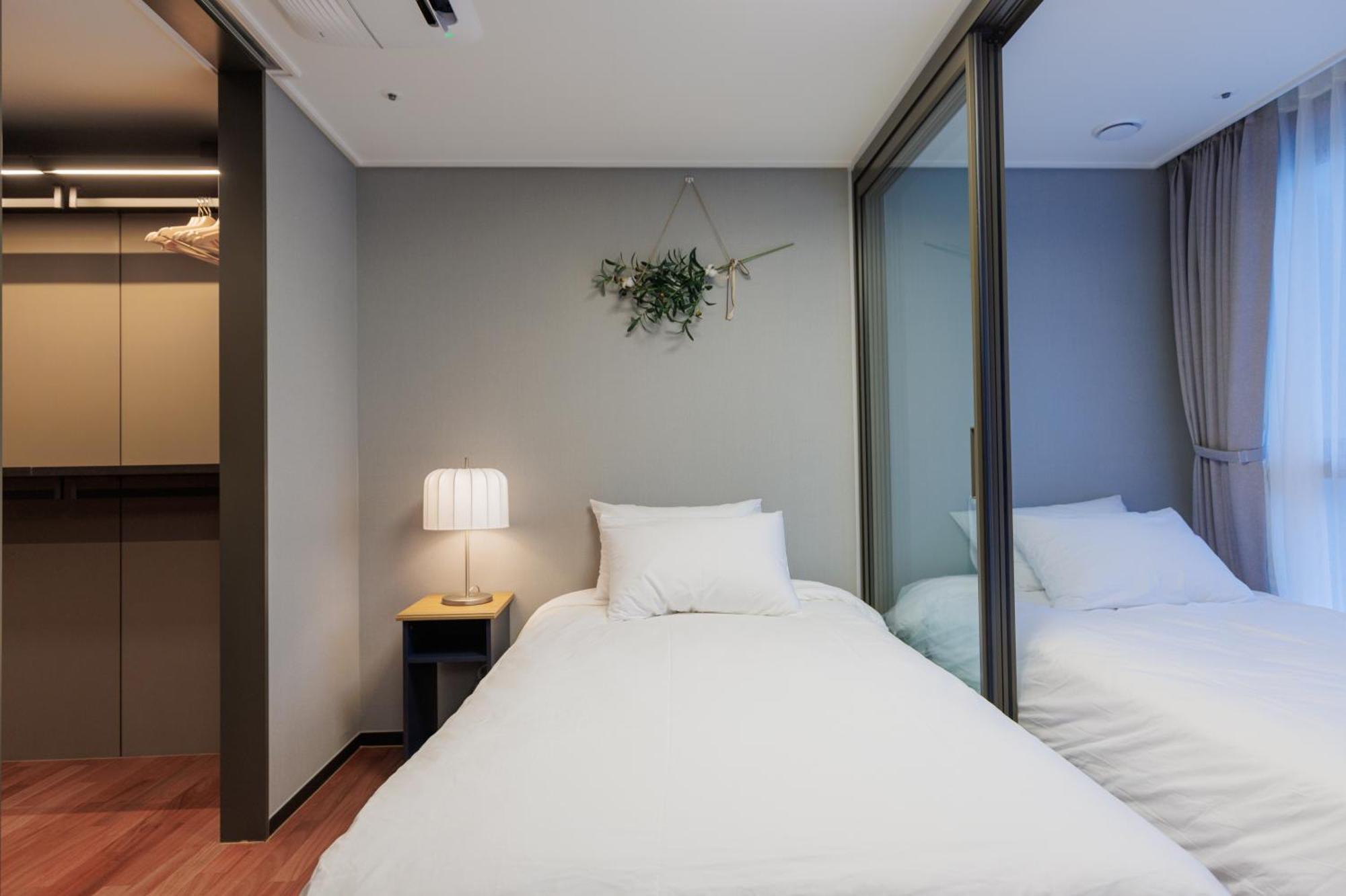 Wecostay Gangnam Сеул Экстерьер фото